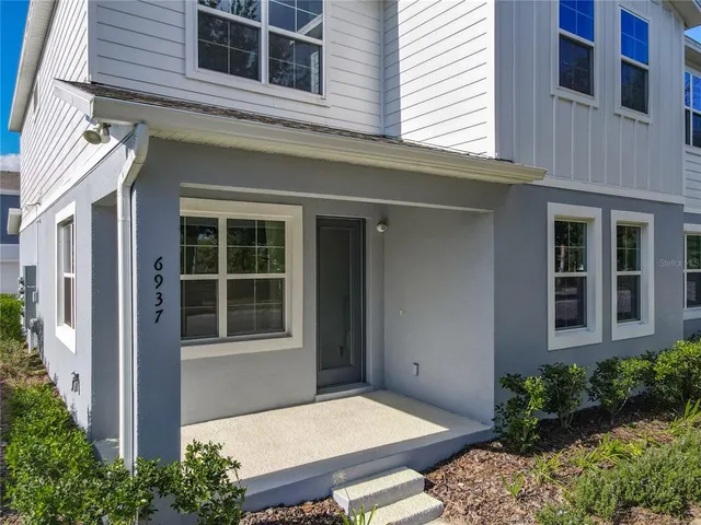 $359,995 | 6937 Five Oaks Drive, Harmony, FL 34773