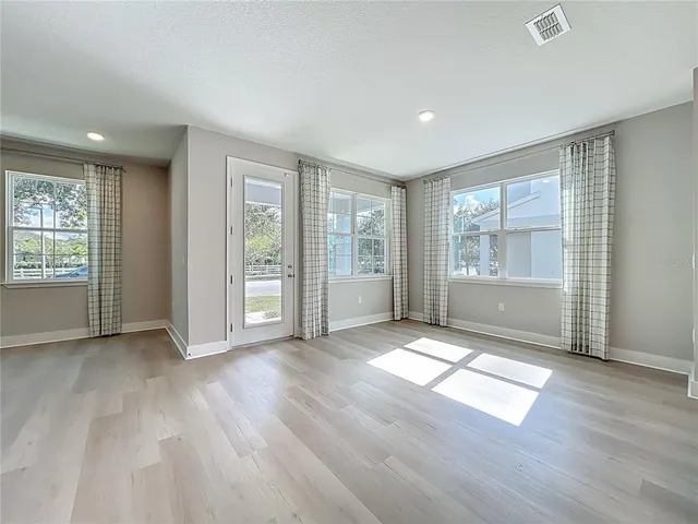 $359,995 | 6937 Five Oaks Drive, Harmony, FL 34773