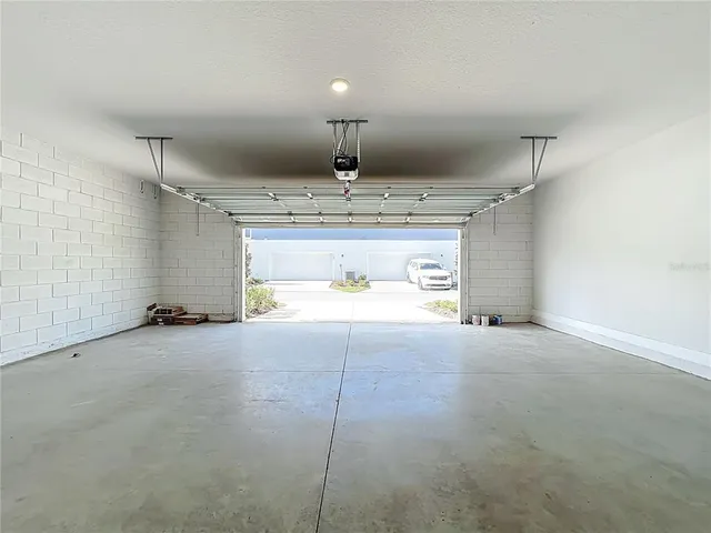 $359,995 | 6937 Five Oaks Drive, Harmony, FL 34773