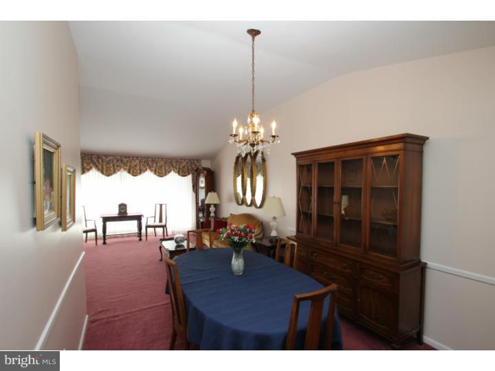 3811 Brookview Road Philadelphia, PA 19154 - Photo 11 of 25 Dining Room