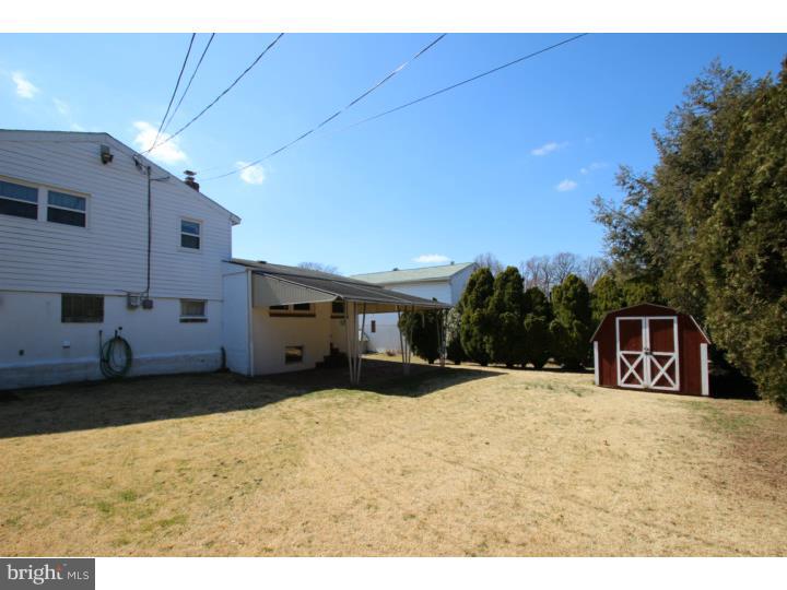 3811 Brookview Road Philadelphia, PA 19154 - Photo 23 of 25 Exterior Back
