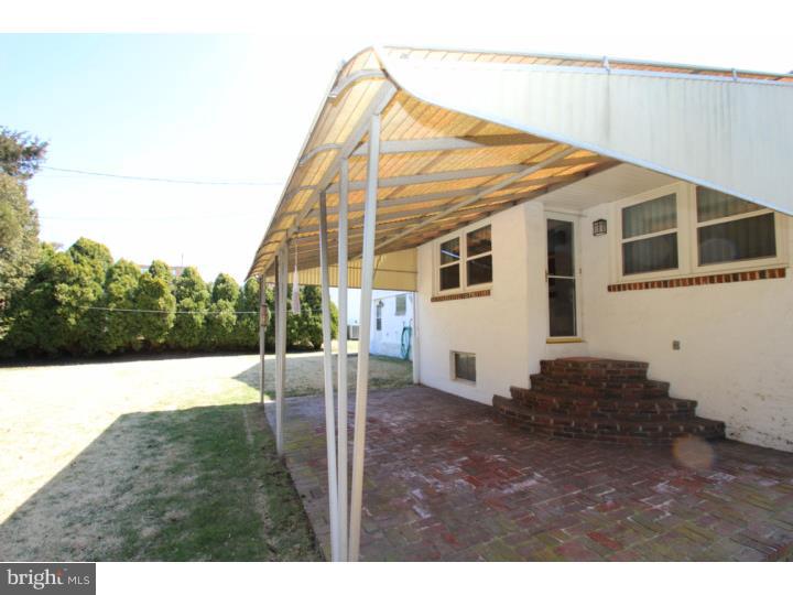3811 Brookview Road Philadelphia, PA 19154 - Photo 24 of 25 Exterior Back