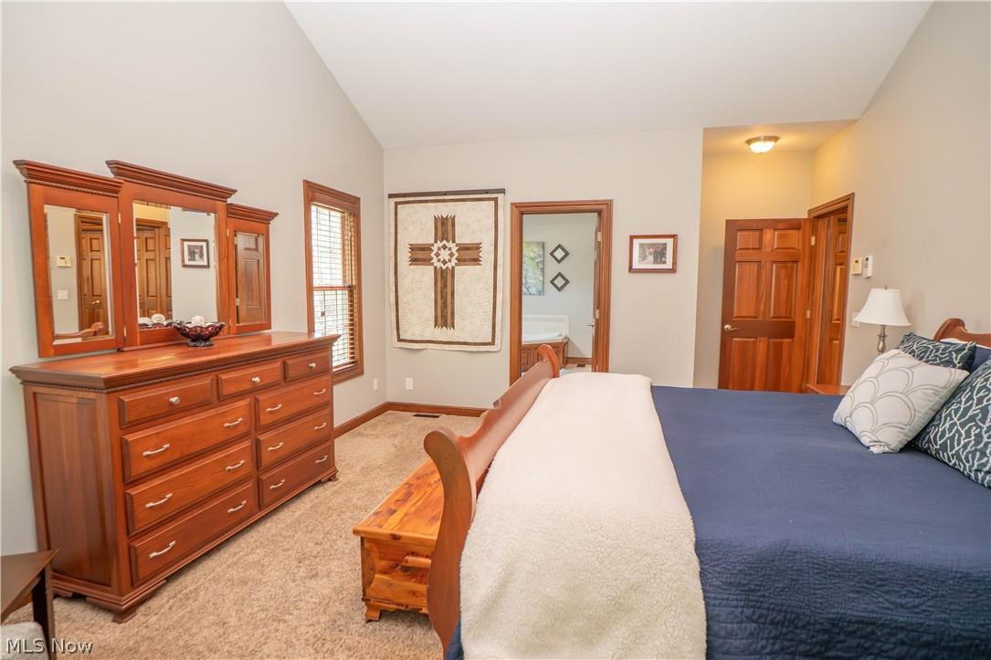 6612 Greyhawk Street Northwest Canton, OH 44708 - Photo 21 of 50 Primary Room