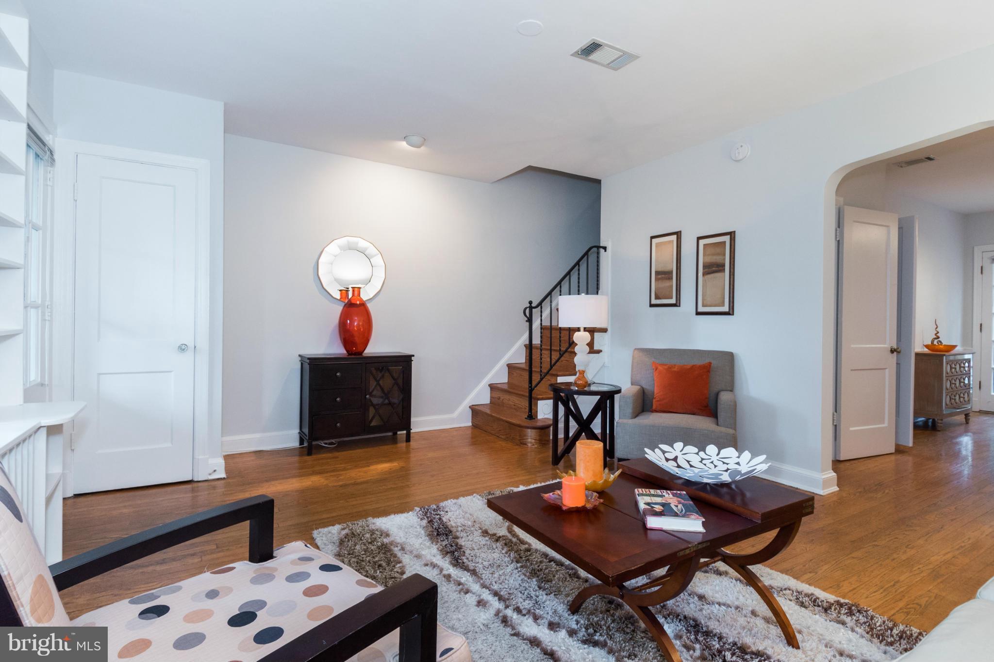 3816 W Street Northwest Washington, DC 20007 - Photo 5 of 27 Living Room