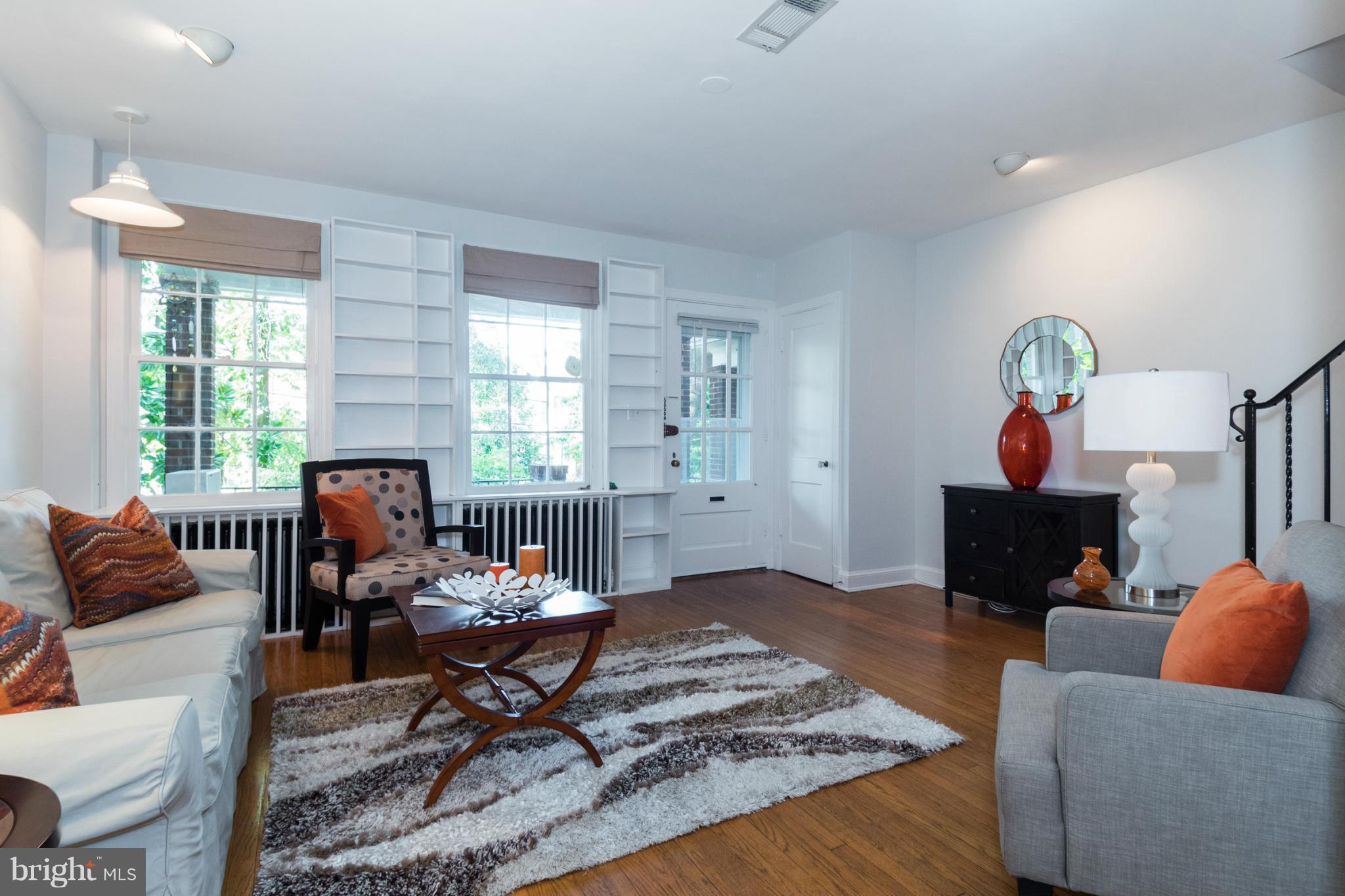 3816 W Street Northwest Washington, DC 20007 - Photo 6 of 27 Living Room