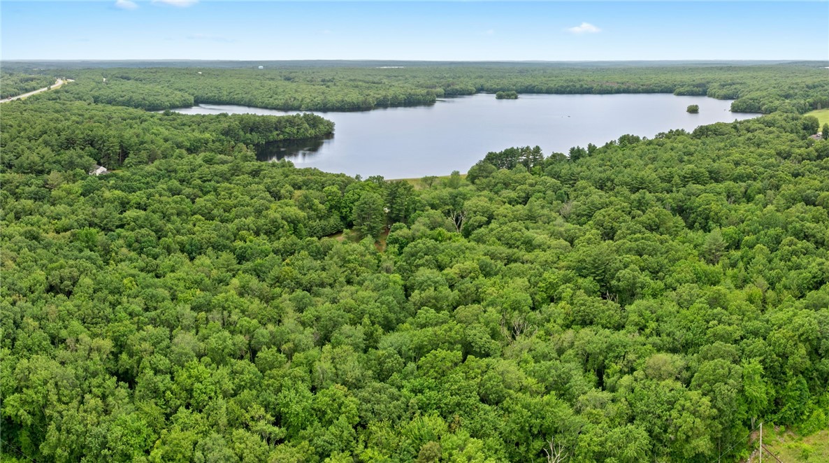 235 West Reservoir Road Pascoag, RI 02859 - Photo 10 of 16