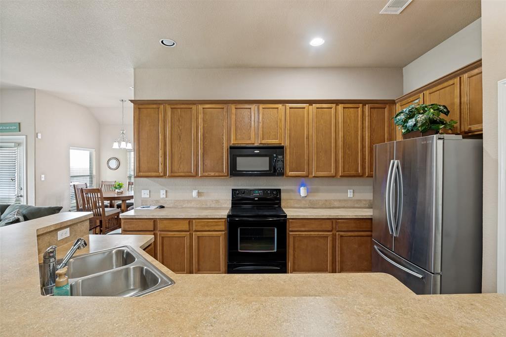 105 High Meadow Road Red Oak, TX 75154 - Photo 14 of 25