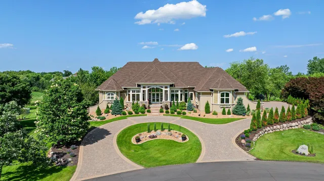 $2,280,000 | 260 Calamus Circle, Medina, MN 55340