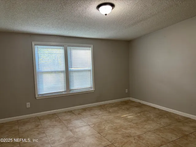 $1,850 | 1033 Village Green Drive, Jacksonville, FL 32234