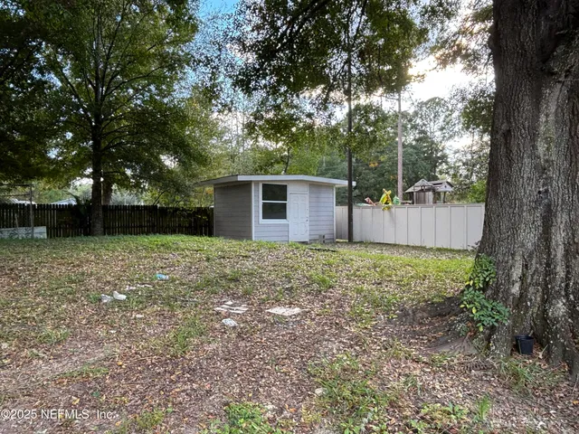 $1,850 | 1033 Village Green Drive, Jacksonville, FL 32234