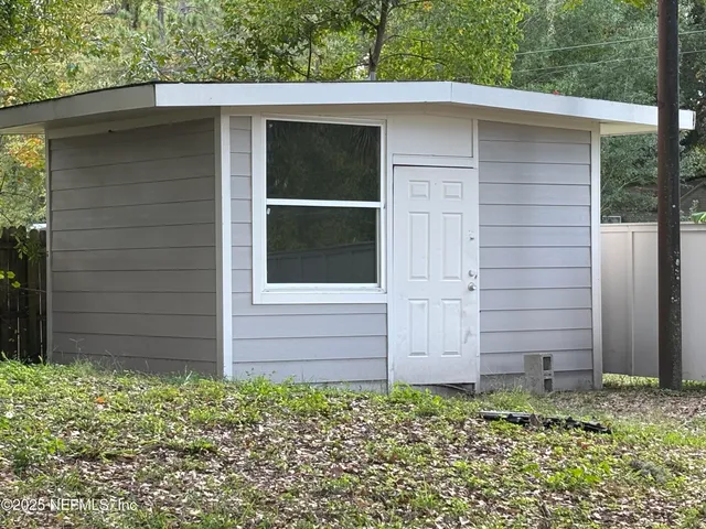 $1,850 | 1033 Village Green Drive, Jacksonville, FL 32234