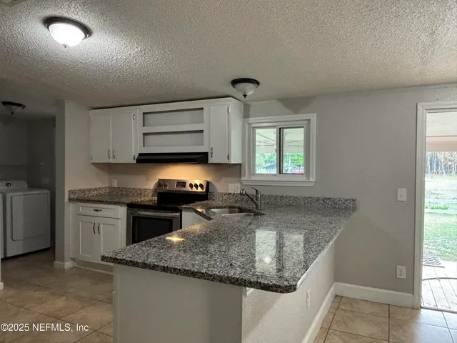 $1,850 | 1033 Village Green Drive, Jacksonville, FL 32234