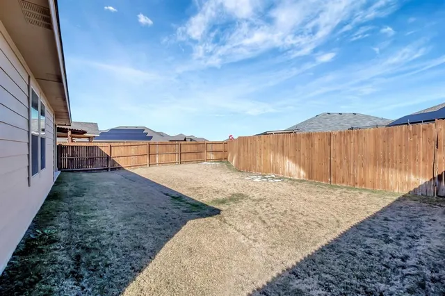 $2,390 | 9128 High Stirrup Lane, Fort Worth, TX 76131