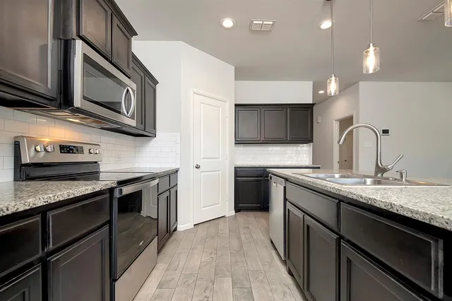 $2,390 | 9128 High Stirrup Lane, Fort Worth, TX 76131