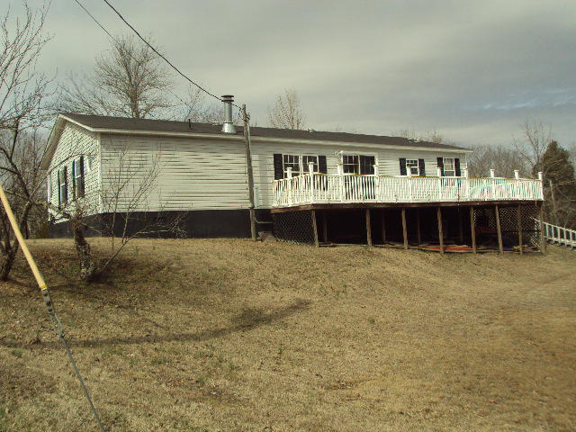 1749 Sandy Ridge Road Dandridge, TN 37725 - Photo 3 of 16 DSC07121