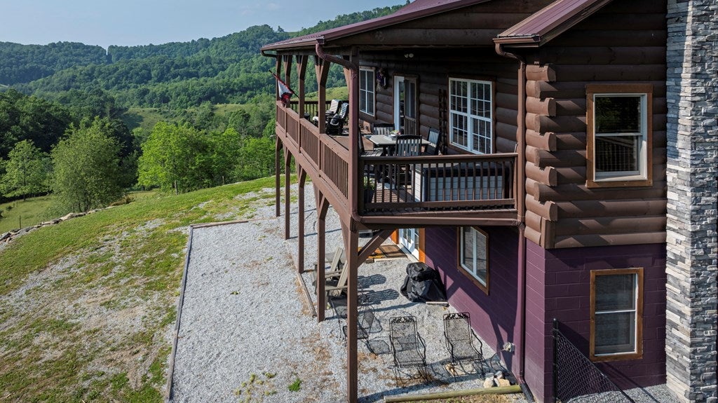 1029 York Ridge Road Mouth Of Wilson, VA 24363 - Photo 7 of 44 Gallery Image 7