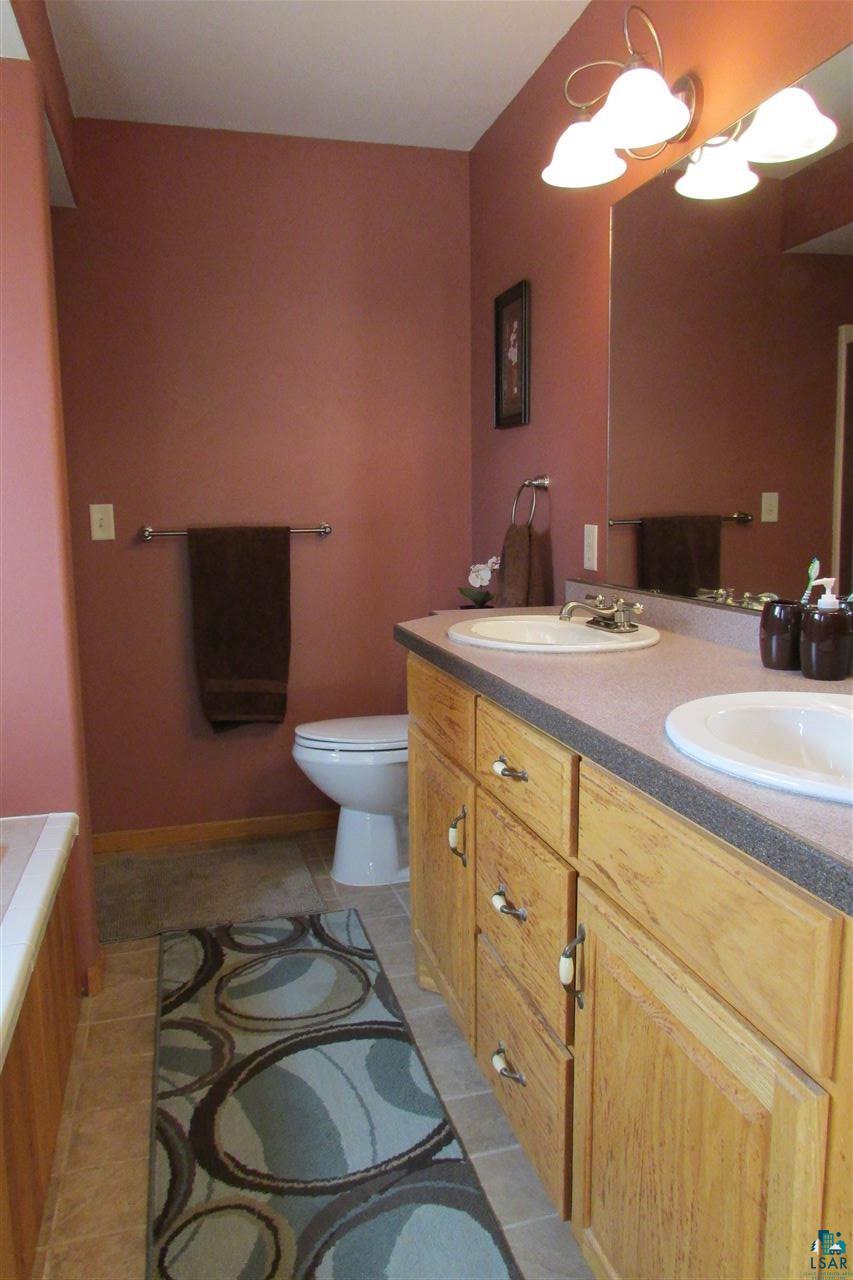 122 Hatinen Road Esko, MN 55733 - Photo 12 of 31 Full master bath