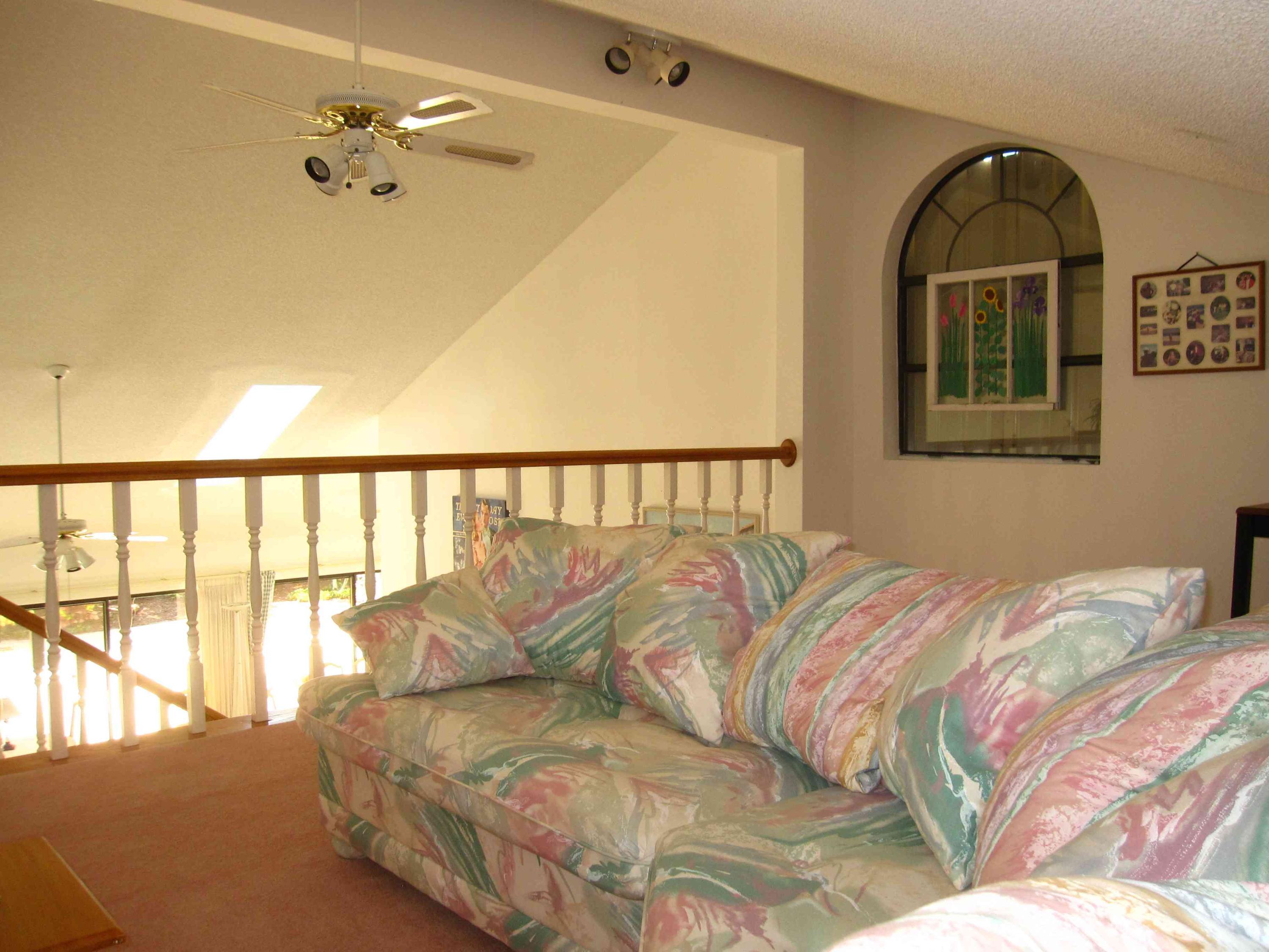 162 Ocean Pines Terrace Jupiter, FL 33477 - Photo 12 of 20 162Bluffs-loft