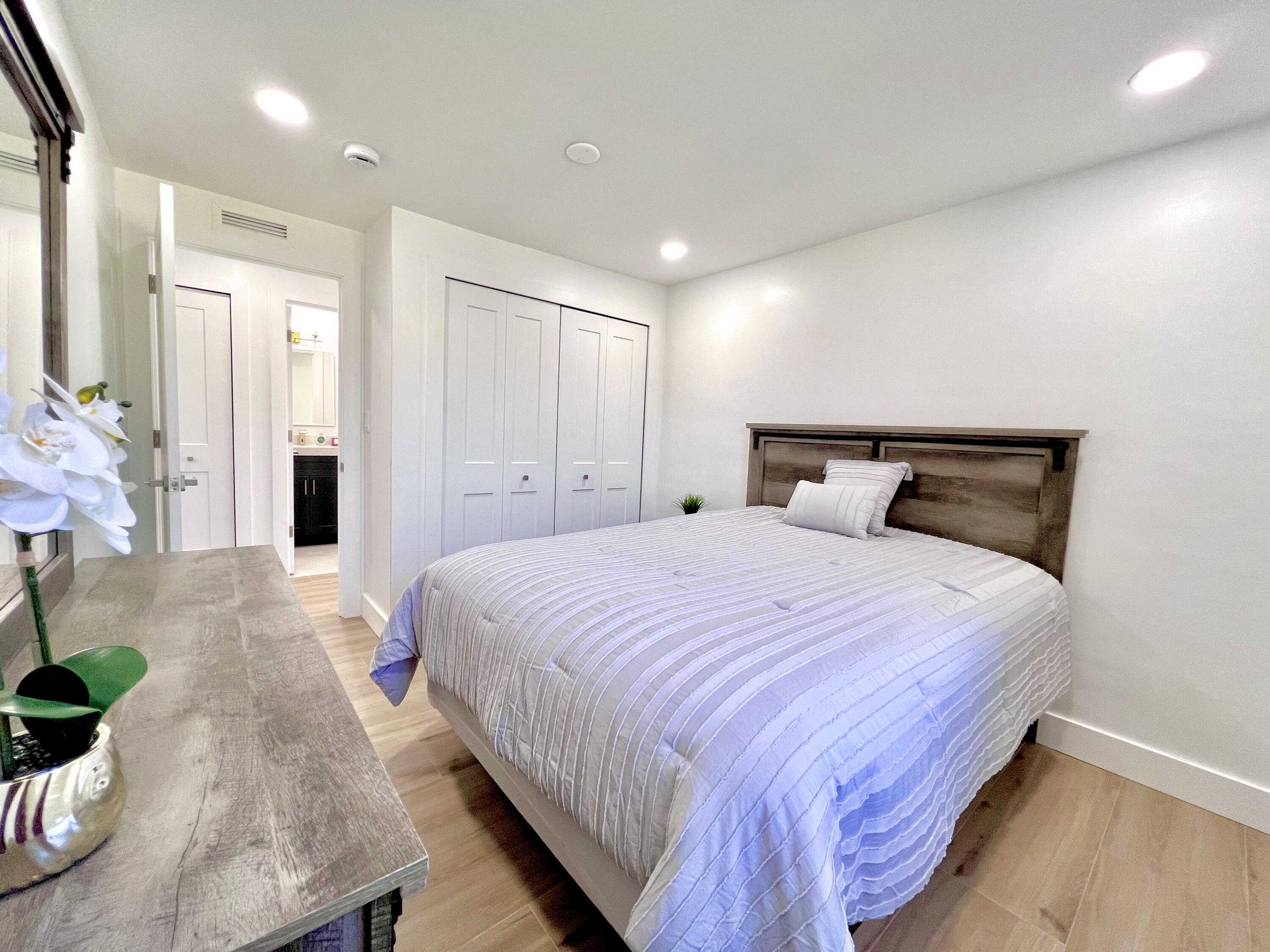 118 Southwest 9th Avenue, Unit RENT TO OWN Delray Beach, FL 33444 - Photo 21 of 45 IMG_5057
