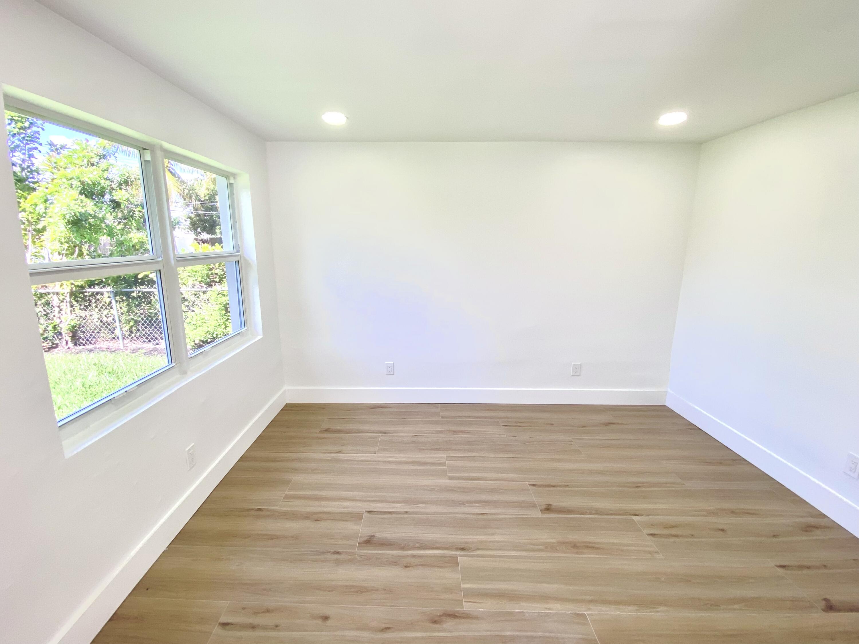 118 Southwest 9th Avenue, Unit RENT TO OWN Delray Beach, FL 33444 - Photo 33 of 45 IMG_9101