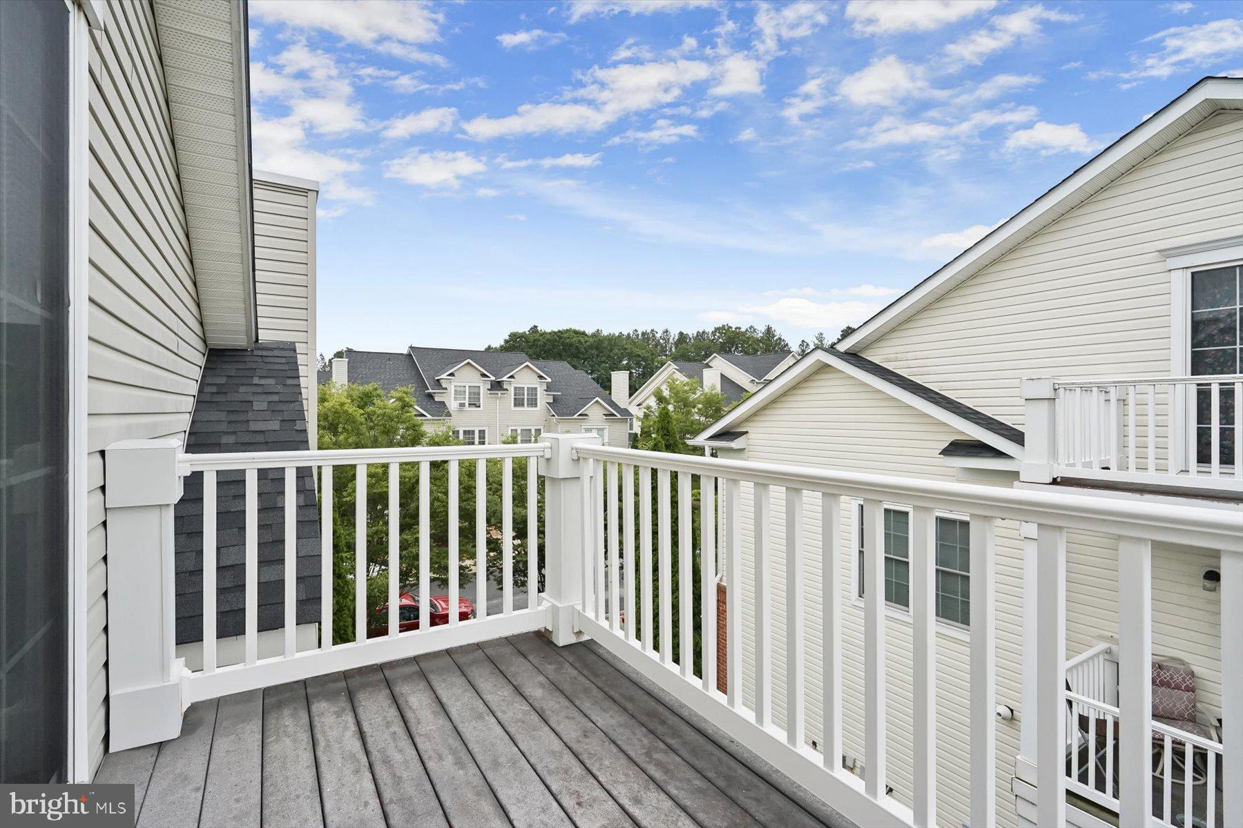 2044 Astilbe Way, Unit 2044 Odenton, MD 21113 - Photo 51 of 56 Upper Level Deck