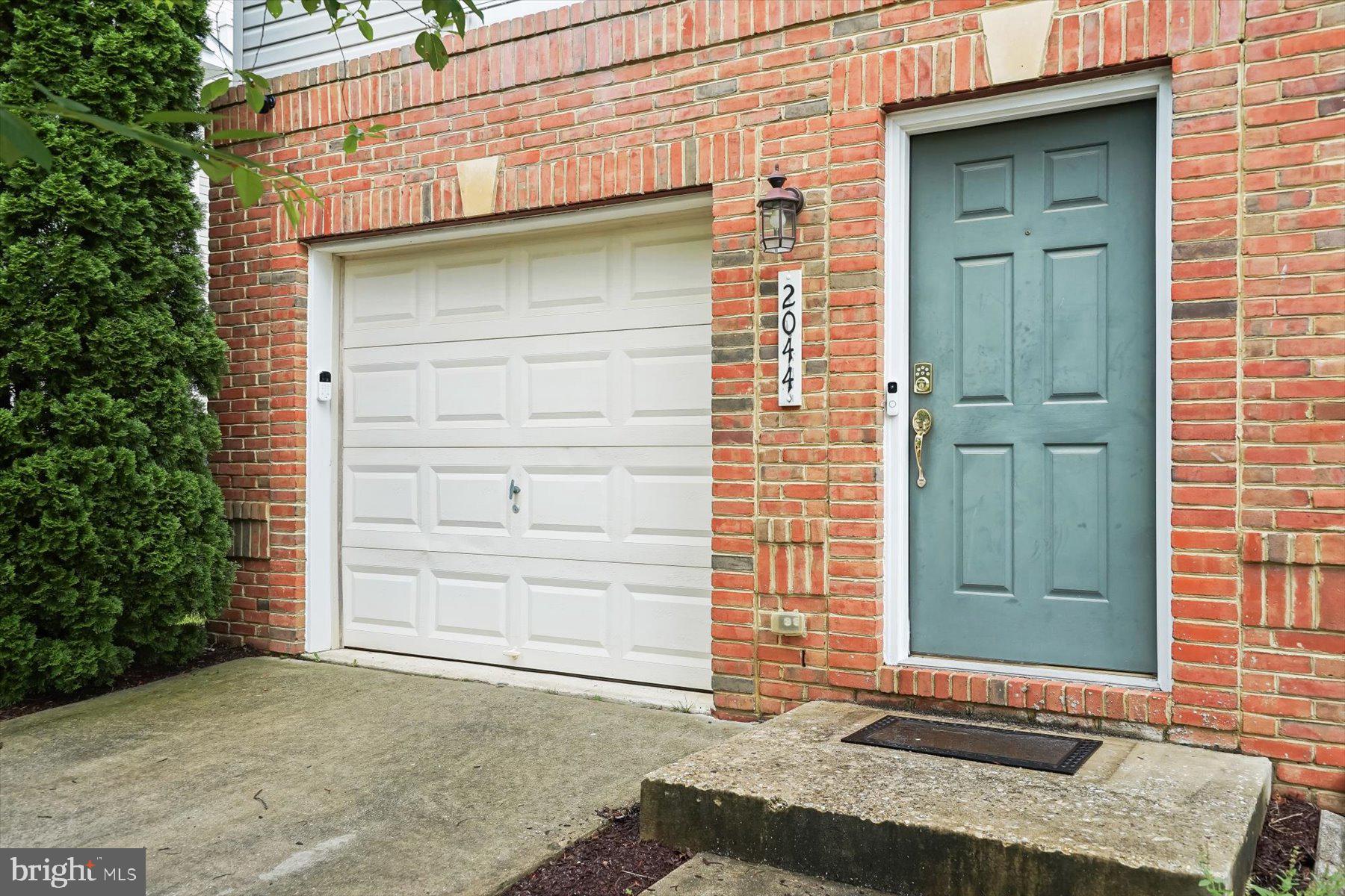 2044 Astilbe Way, Unit 2044 Odenton, MD 21113 - Photo 6 of 56 a front view of a house