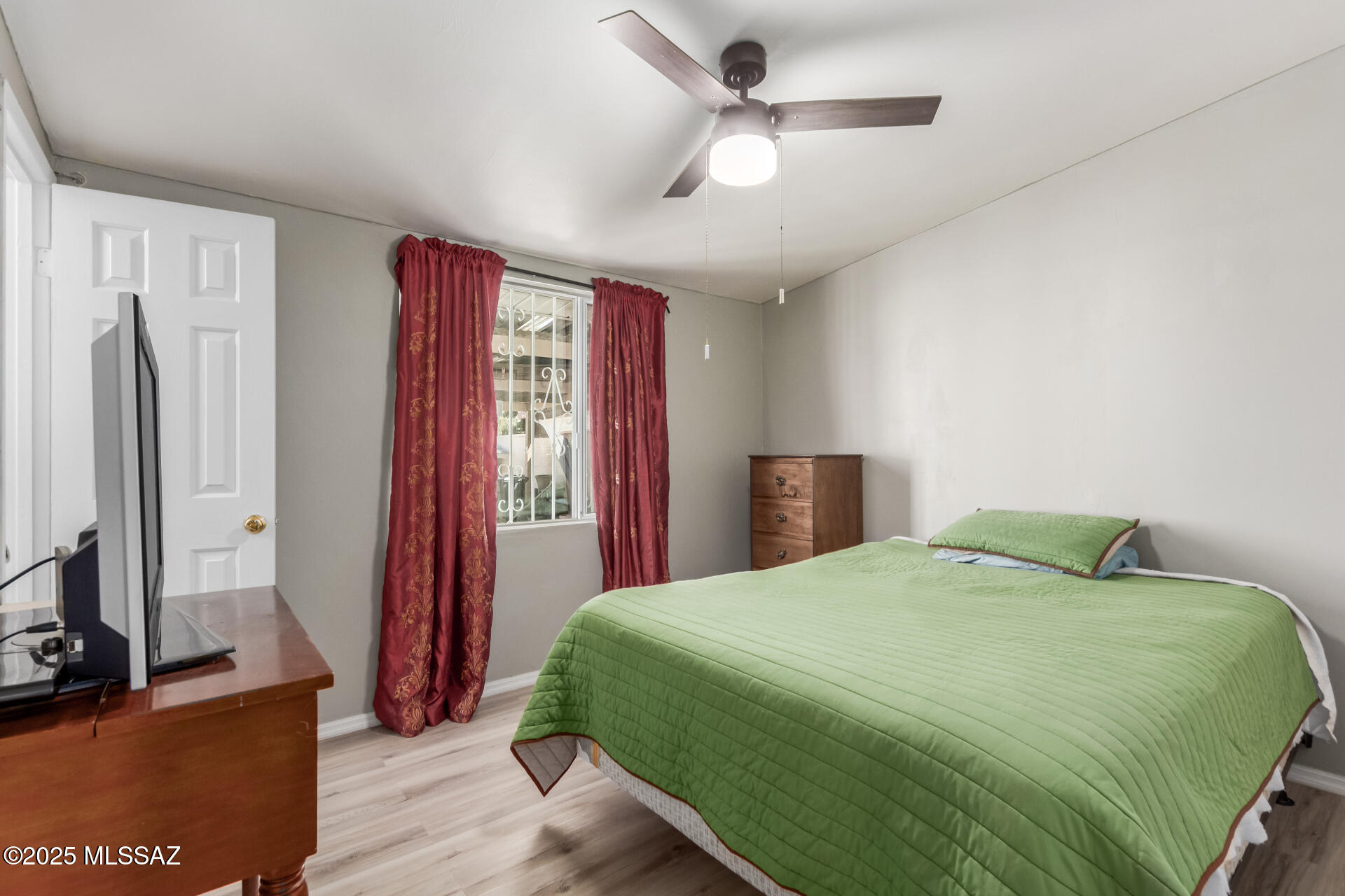 1908 West Root Lane Tucson, AZ 85705 - Photo 12 of 29 Gallery Image 12