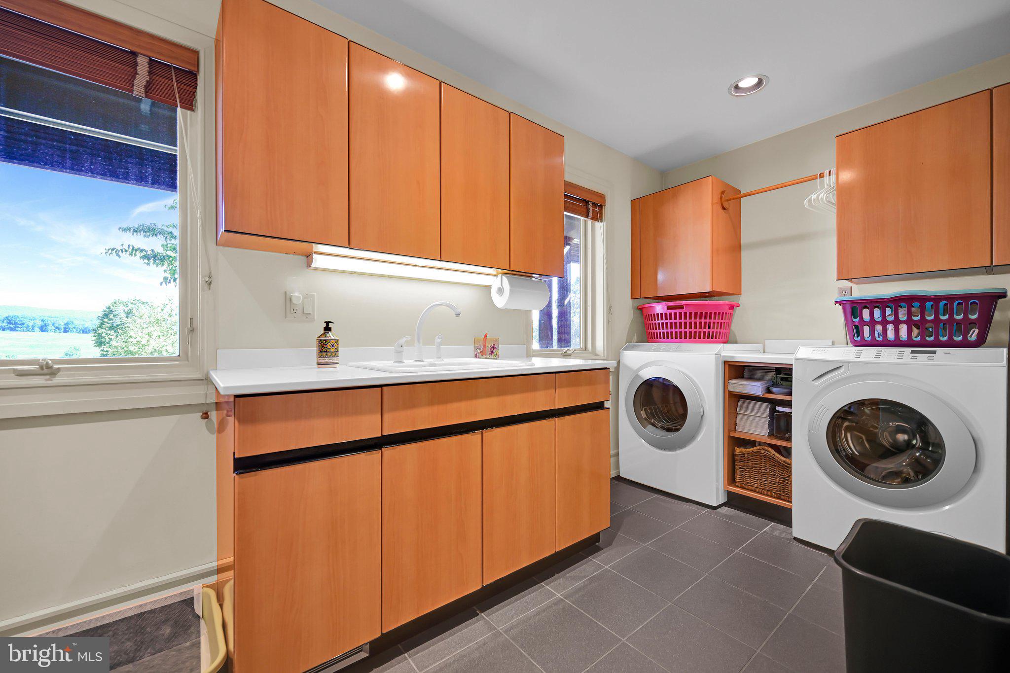 76 Zehner Road Landingville, PA 17972 - Photo 59 of 79 Laundry Area