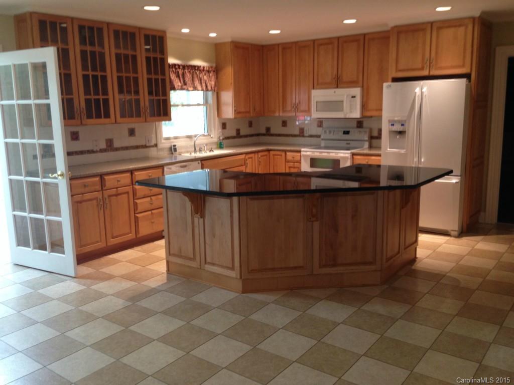357 Richmond Road, Unit 2 Salisbury, NC 28144 - Photo 3 of 11 Gallery Image 3