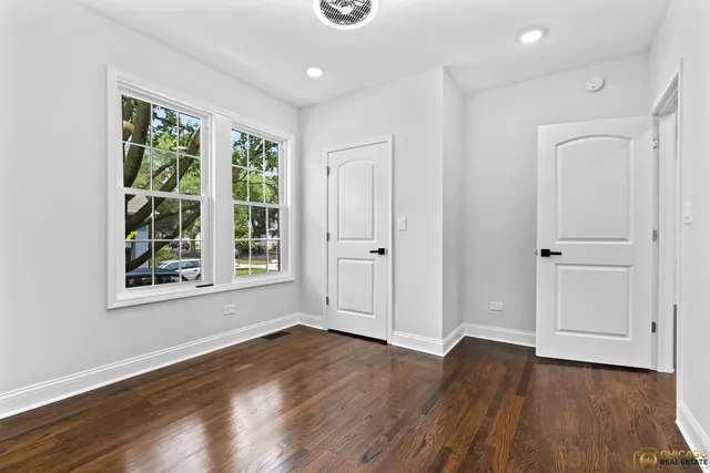 $689,000 | 4656 North Leamington Avenue, Chicago, IL 60630