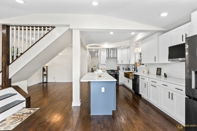 $689,000 | 4656 North Leamington Avenue, Chicago, IL 60630