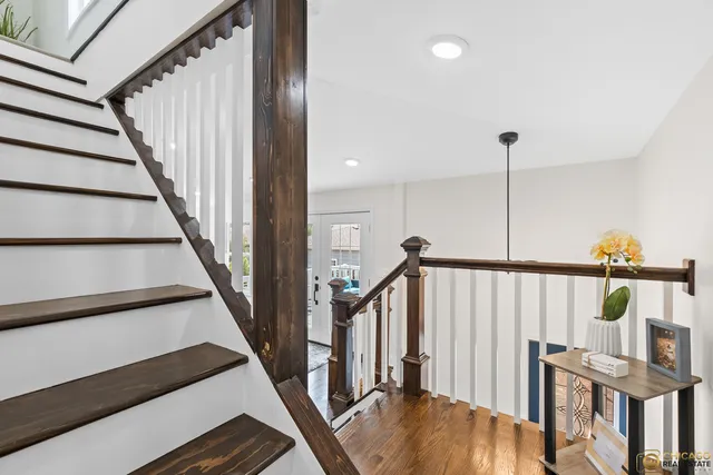 $689,000 | 4656 North Leamington Avenue, Chicago, IL 60630