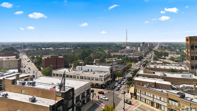 $689,000 | 4656 North Leamington Avenue, Chicago, IL 60630