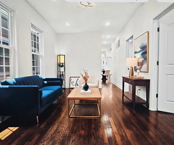 $689,000 | 4656 North Leamington Avenue, Chicago, IL 60630