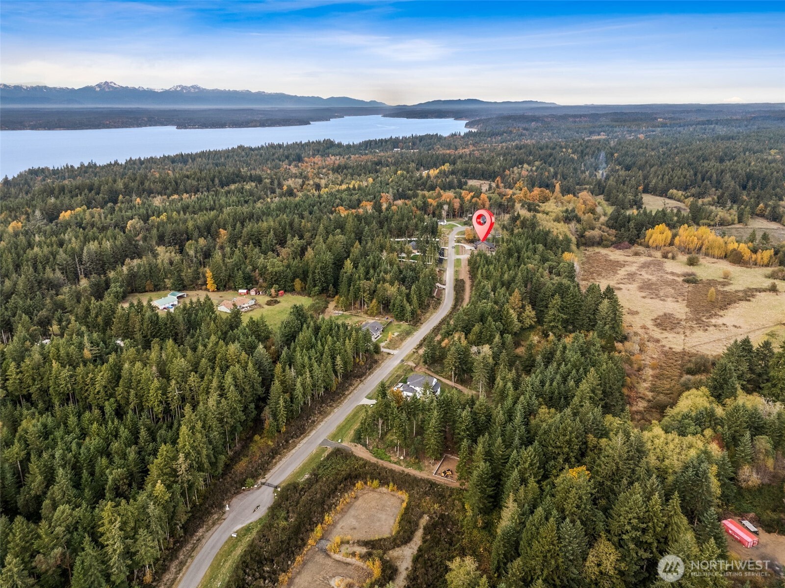 917 Tiedman Road Northwest Lakebay, WA 98349 - Photo 39 of 39 a view of a city and mountains