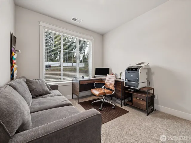 $999,900 | 917 Tiedman Road Northwest, Lakebay, WA 98349