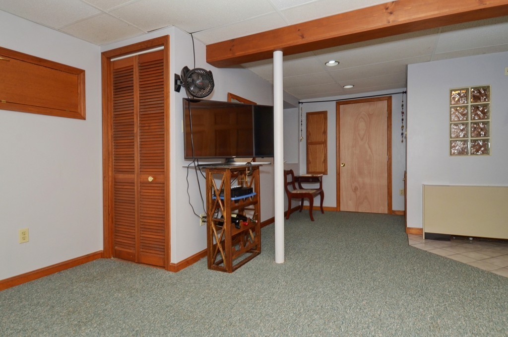 31 Ledgewood Road Wakefield, MA 01880 - Photo 19 of 22 Gallery Image 19
