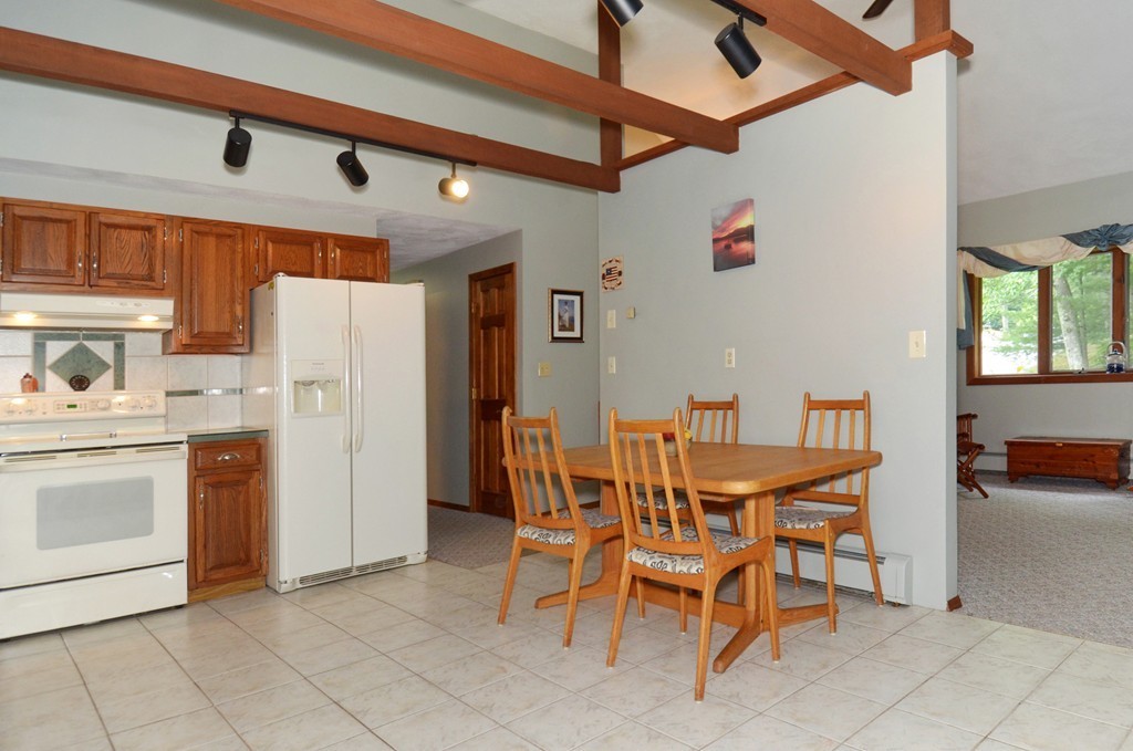 31 Ledgewood Road Wakefield, MA 01880 - Photo 8 of 22 Gallery Image 8