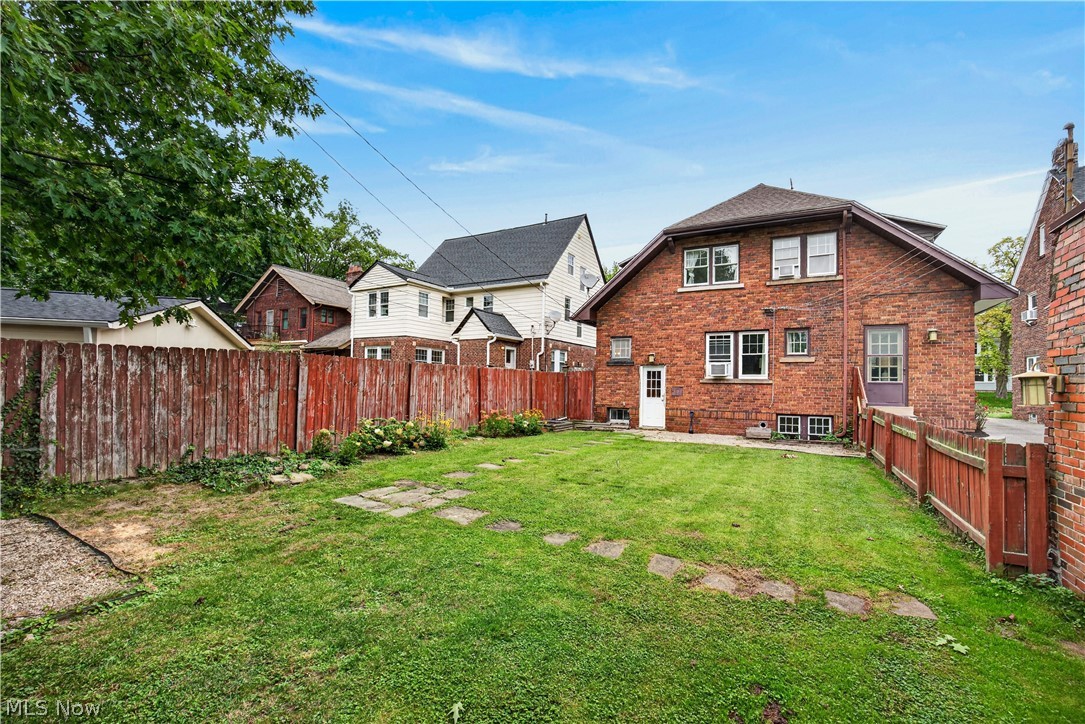 2596 Shaker Road Cleveland Heights, OH 44118 - Photo 30 of 32 Gallery Image 30