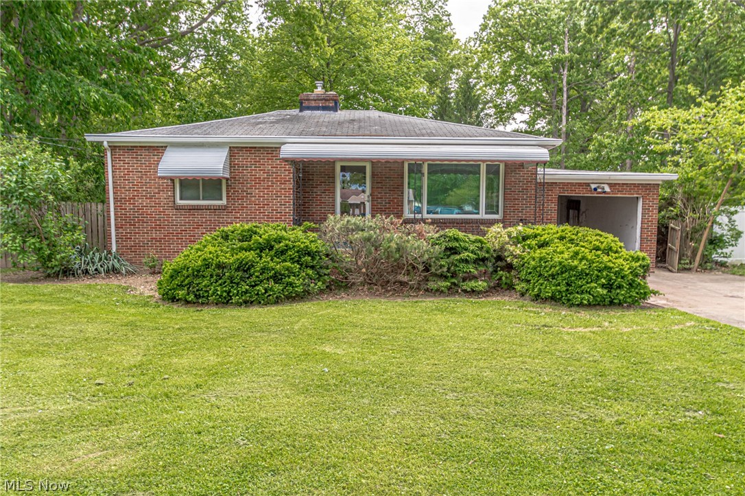 6142 Engle Road Brook Park, OH 44142 - Photo 1 of 23 Gallery Image 1