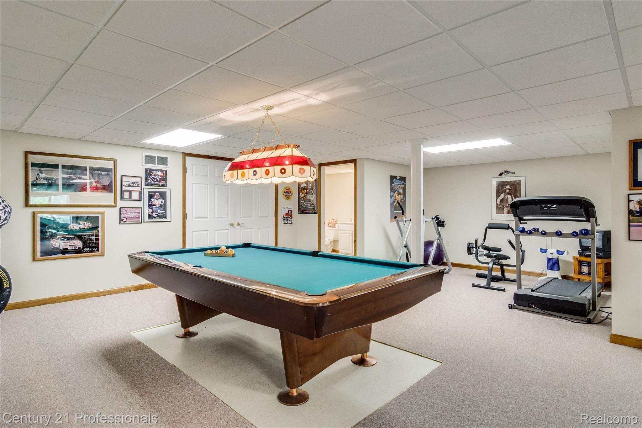 5804 Dryden Road Dryden, MI 48428 - Photo 36 of 59 Interiors (35 of 44).jpg