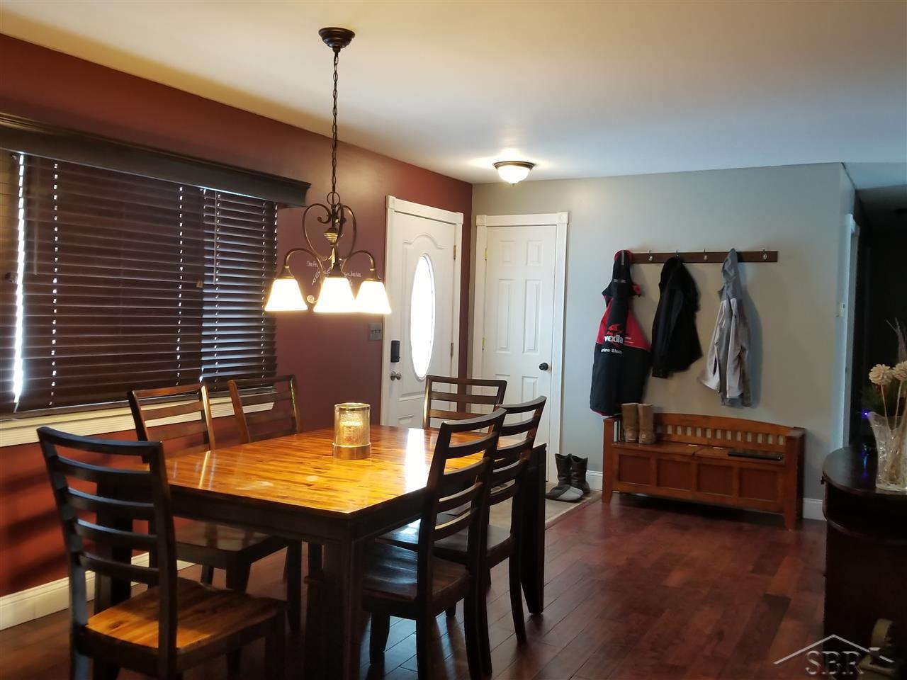7286 McCliggott Road Saginaw, MI 48609 - Photo 4 of 24 31339008-3.JPG