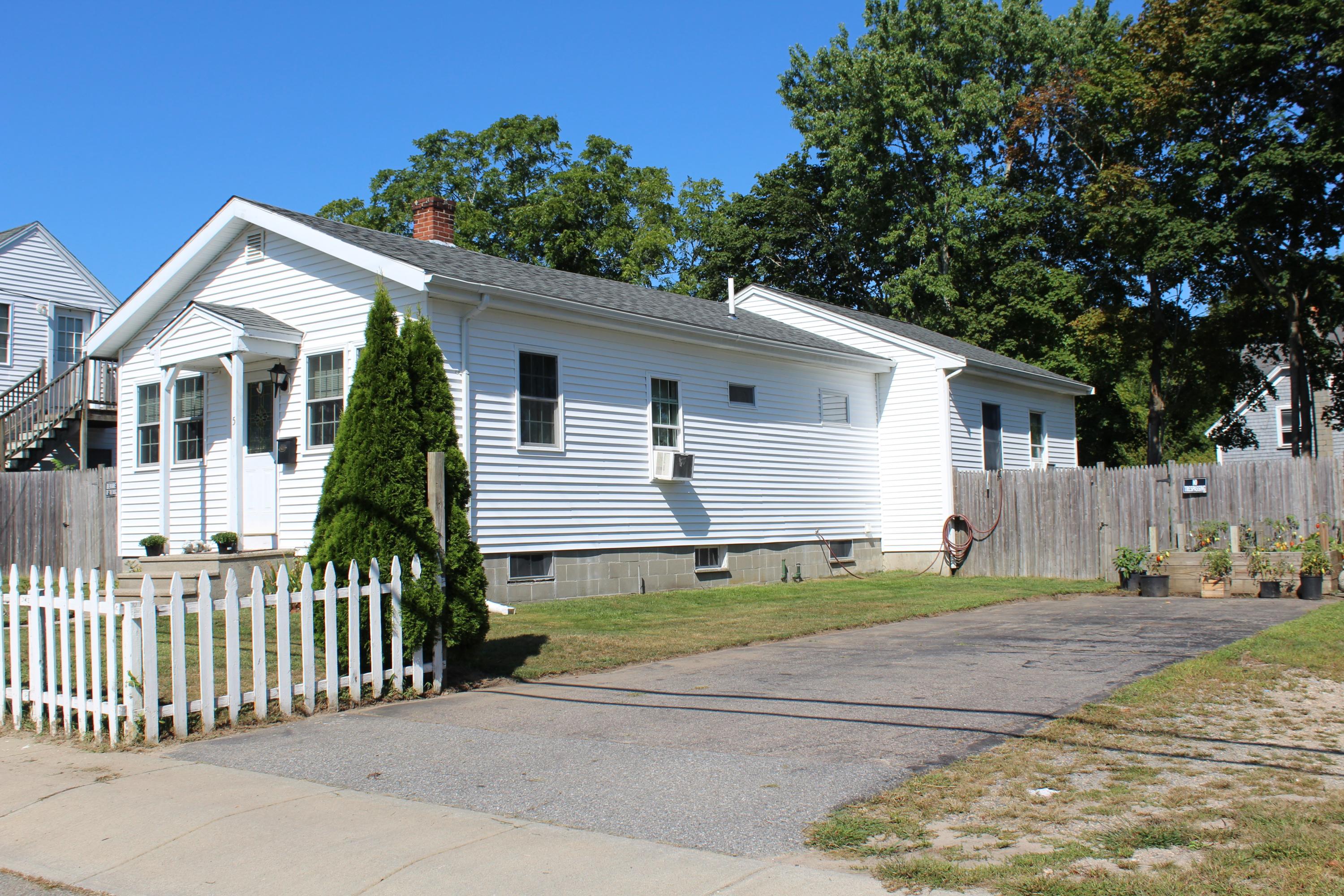 5 Cedar Street Wareham, MA 02571 - Photo 3 of 15 front driveway