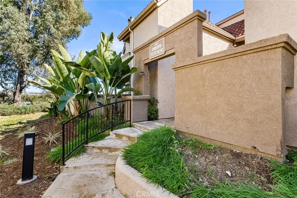 a view of a back yard of the house