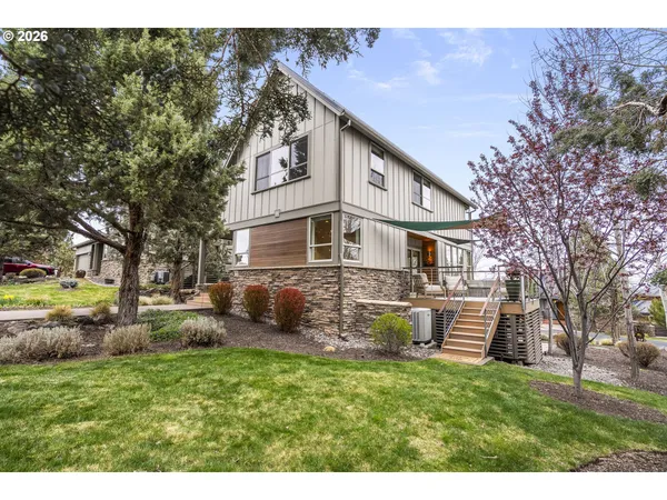 $709,000 | 224 Volunteer Park Lane, Redmond, OR 97756