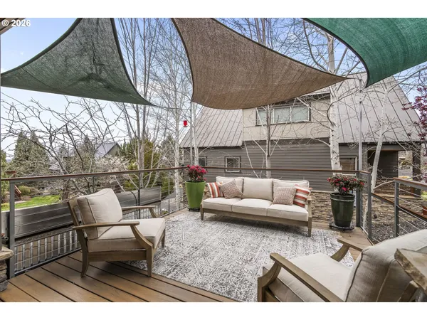 $709,000 | 224 Volunteer Park Lane, Redmond, OR 97756