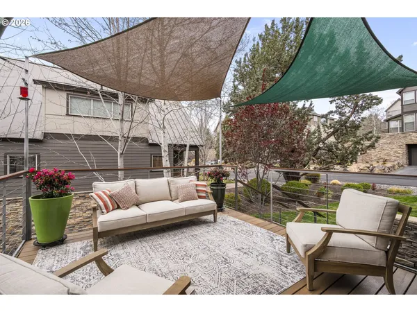 $709,000 | 224 Volunteer Park Lane, Redmond, OR 97756