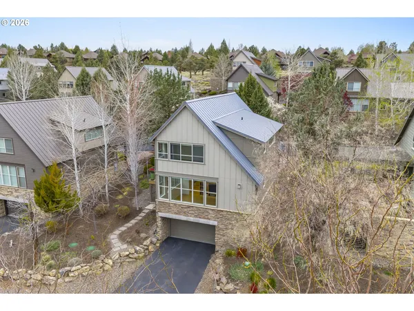 $709,000 | 224 Volunteer Park Lane, Redmond, OR 97756