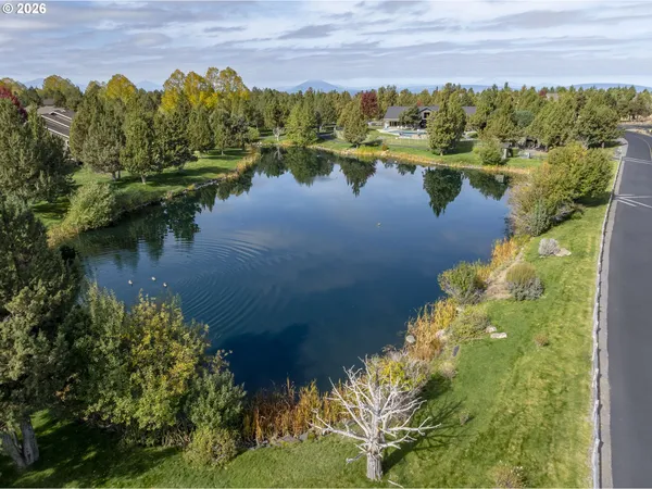 $709,000 | 224 Volunteer Park Lane, Redmond, OR 97756