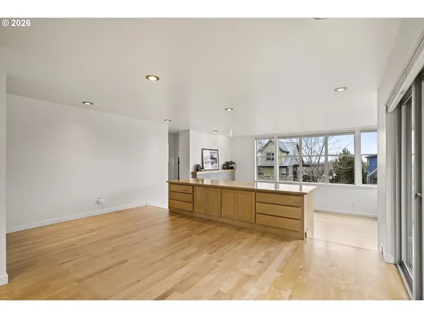 $709,000 | 224 Volunteer Park Lane, Redmond, OR 97756